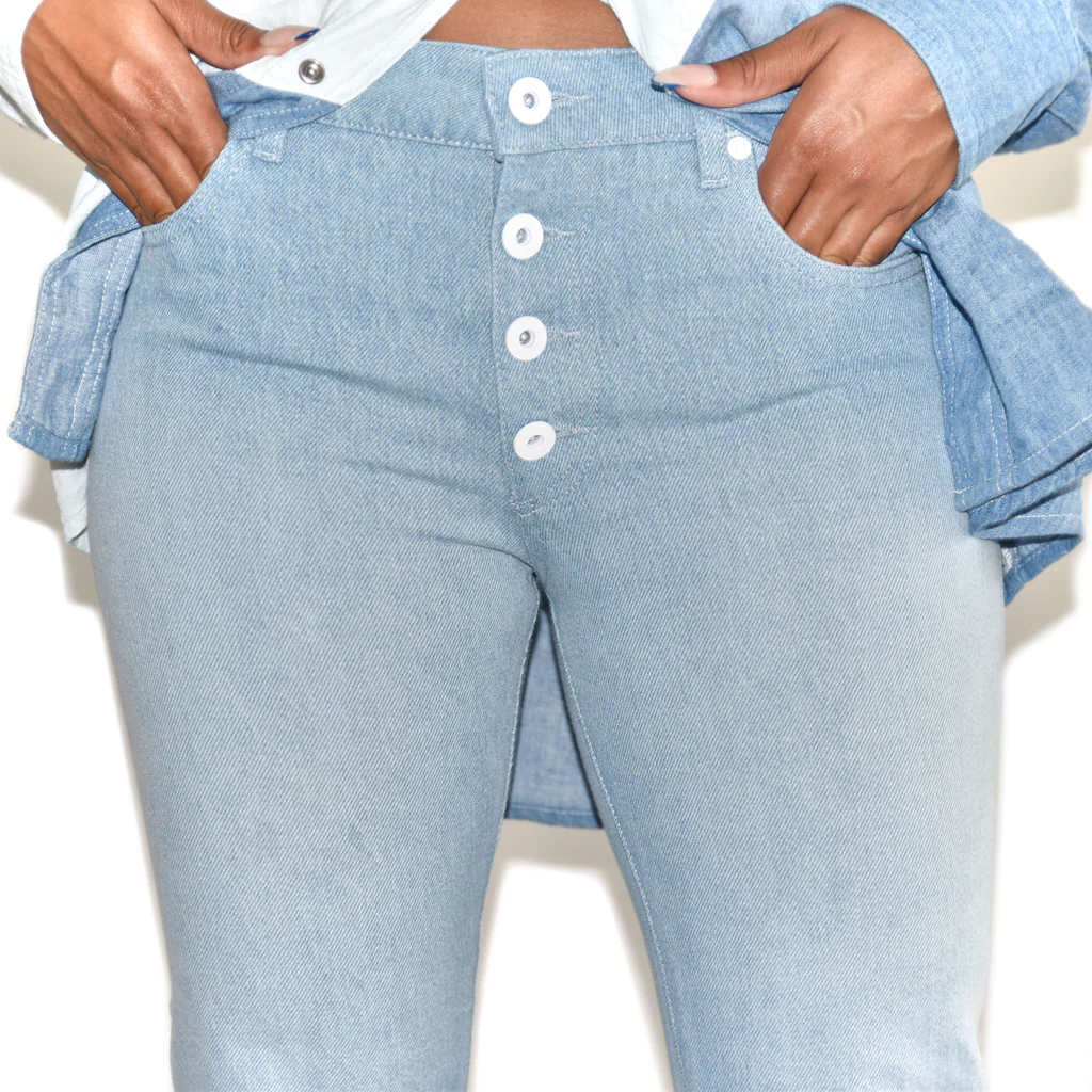 Kick Fit Crop Flare Denim view 3