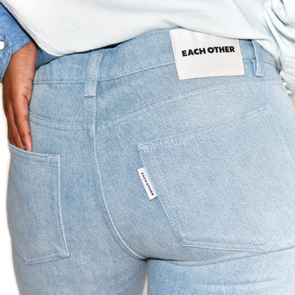 Kick Fit Crop Flare Denim view 4